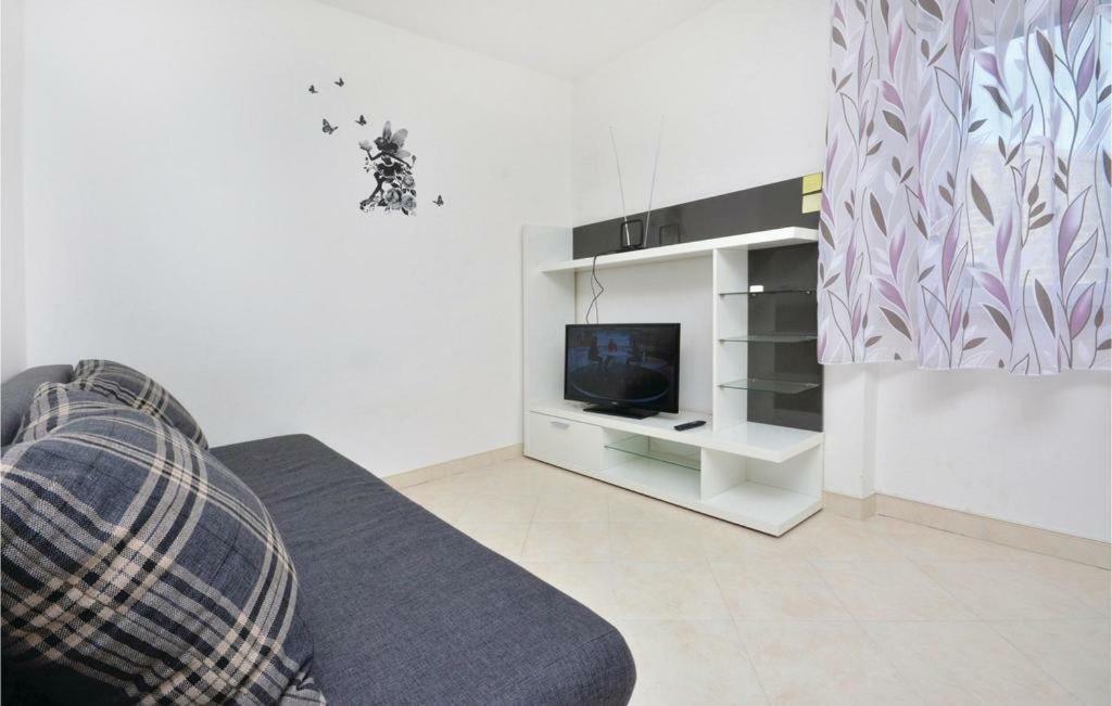 Ani Apartments Каштела Экстерьер фото
