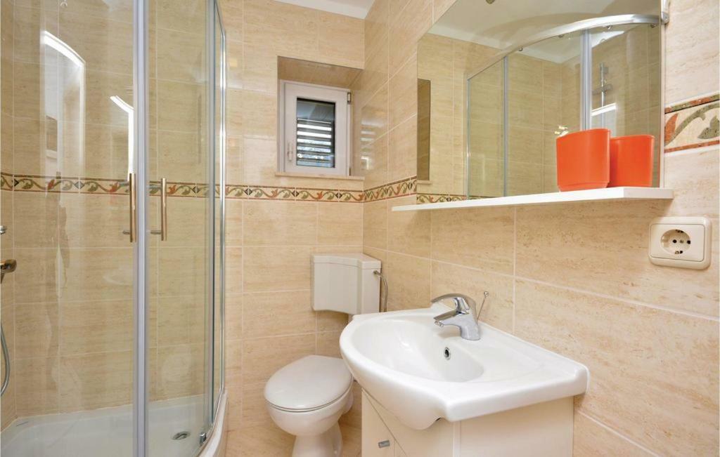 Ani Apartments Каштела Экстерьер фото